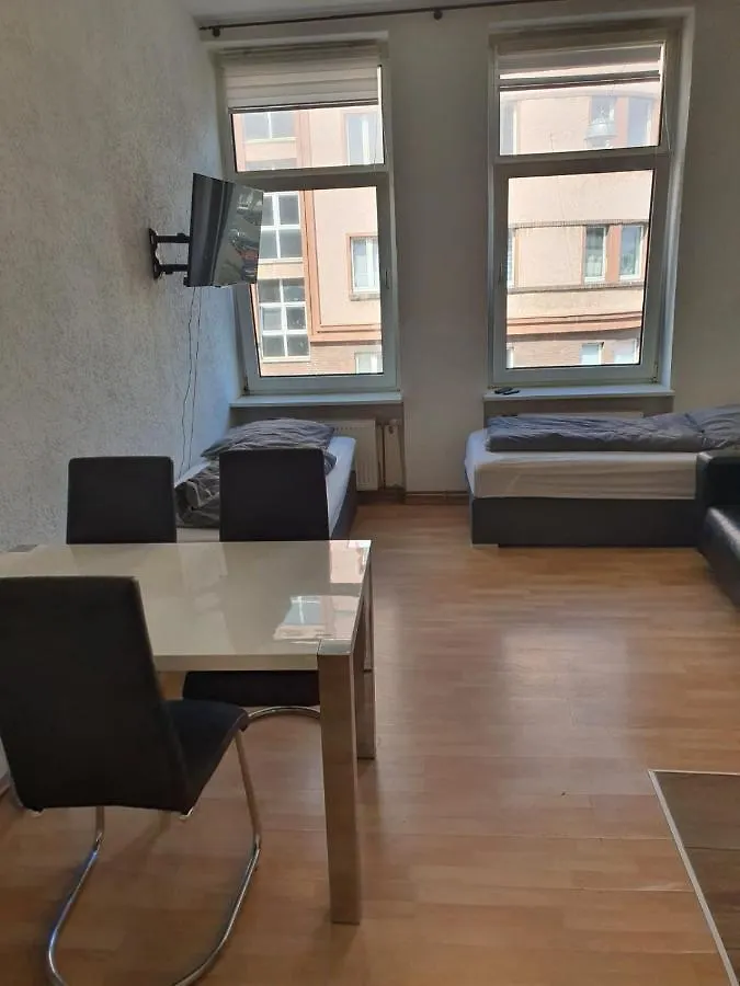 AT-Apartments - zentral in Hannover-Mitte - 0*, Hannover